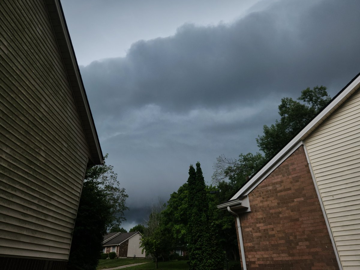 <a href="/Kentuckyweather/">Chris Bailey</a> <a href="/JimWKYT/">Jim Caldwell ⛈️</a> <a href="/BenWKYT/">Ben Beddoes</a> <a href="/AlexaMintonWX/">Alexa Minton</a> <a href="/CarlynsWx/">Carlyn McCreary</a> <a href="/WKYT/">WKYT</a> <a href="/TheErikDean/">Erik Dean 🍕</a> <a href="/MeganDuzmal/">Megan Duzmal</a> <a href="/WYMT/">WYMT</a> <a href="/NWSLouisville/">NWS Louisville</a> <a href="/NWSSPC/">NWS Storm Prediction Center</a> <a href="/NWSWPC/">NWS Weather Prediction Center</a> Dark clouds moving into the firebrook neighborhood in Lexington. #kywx