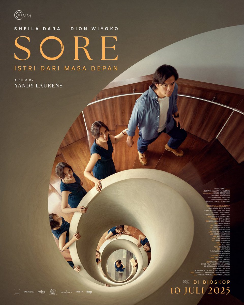 astrophilzs's tweet image. Menyempatkan untuk menonton film “SORE” film yang ditunggu setelah mengikuti web seriesnya dari lama (2017)
⭐ 9,8/10
Sepanjang film diputar, rasanya campur aduk, senang, kesal, sedih, marah, lelah semua lengkap.
Ada part dimana merasakan lelah dan capek banget, disini…
