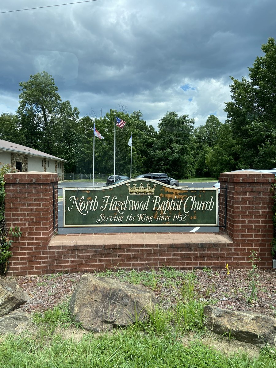 brettperk's tweet image. I saw this church sign while driving in a small town in Western North Carolina. The wording made me stop. I love it. May this be said of all of our churches.
(Church name)
Serving the King since (year of opening)
Long obedience in the same direction. Hold the line!