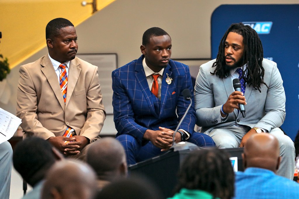 Savannah State University Head Coach Aaron Kelton and Tigers football attendees at the SIAC Media Day from Macon, GA
📷 SIAC