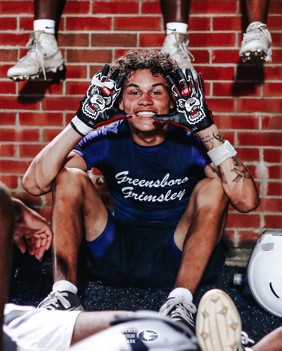 kadencatoe7's tweet photo. Statement no matter the placement.
#gotakeit #blessed https://t.co/MOeYXWNIW4