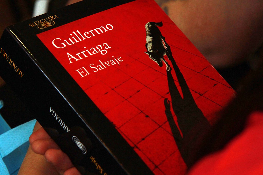 milyunalectoras's tweet photo. De "Salvar el fuego" a "El salvaje", crónica de una lectura intensa.

📸 FILSA 2017. Flickr. 

https://t.co/doXFQbz9E6 https://t.co/Ibdm6W6z4O