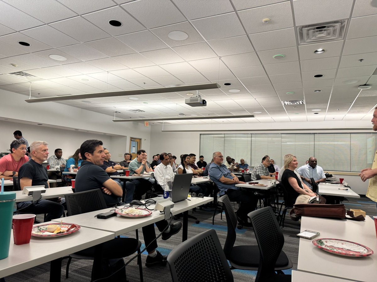 North TX MS Data Platform Users Group tweet media