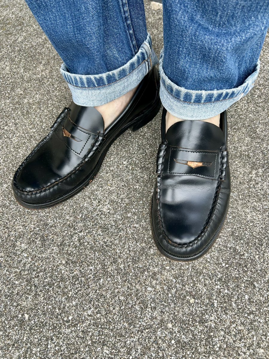 rk0423e30's tweet image. 今日は滅多に行かないとこで飲んできます🍻

#オレカジ
#SEBAGO
#スケ散歩