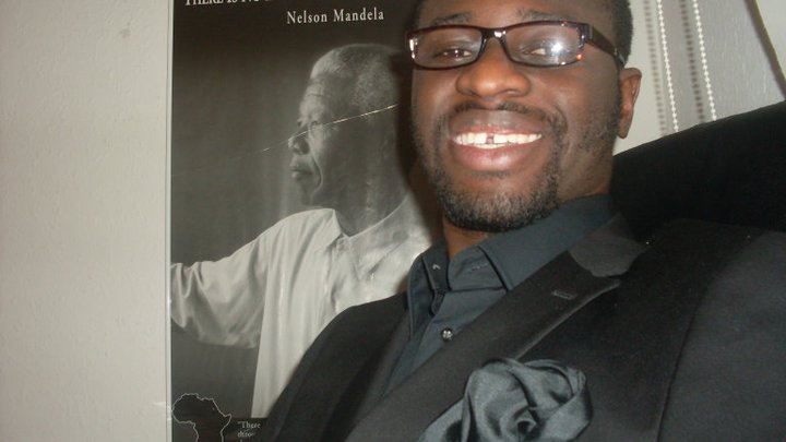 "Je ne perds jamais. Soit je gagne, soit j’apprends. #NelsonMandela  
En ce 18 juillet, Journée internationale Nelson Mandela, honorons l'héritage d’un homme qui a transformé la souffrance en sagesse et la prison en école de liberté.
#MandelaDay #Héritage #Inspiration #JimmyMpezo