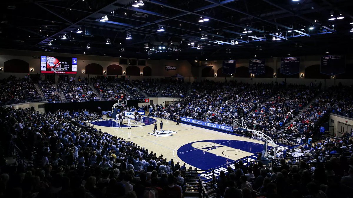Tyylon Ennis (@tyylonennis11) on Twitter photo Blessed to receive an offer from <a href="/usdmbb/">San Diego Men's Basketball</a> thank you Coach <a href="/coachryandevlin/">Ryan Devlin</a> and the rest of the Torero staff #FightToreros Blessed to receive an offer from <a href="/usdmbb/">San Diego Men's Basketball</a> thank you Coach <a href="/coachryandevlin/">Ryan Devlin</a> and the rest of the Torero staff #FightToreros