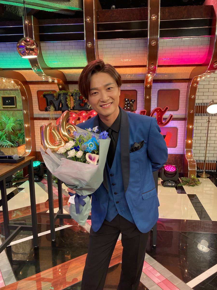 wow_yoshimu's tweet image. 改めて…🐈
\🎂🥳HAPPY BIRTHDAY 🎊🎁/
先日の生放送で #井上芳雄 さんの46歳のお誕生日をお祝いさせていただきました🥳
芳雄さんからのお返事動画は後日アップします✨
#芳雄のミュー #WOWOW