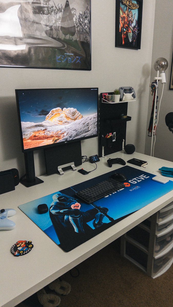 anndre_wilson's tweet photo. Been in and out of my office since 8:30ish this morning working on CONTENT 

Some days I don’t want to .. some days I have to .. but every time I know I’m bettering my future and my family’s 

Been blessed with this opportunity and I wouldn’t trade it for the 🌍 https://t.co/bcrpA49cwu