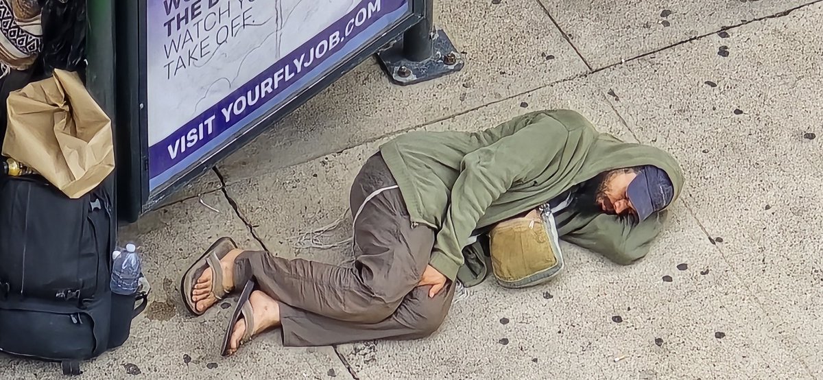 Deemosleynutz's tweet image. #denver at its finest. @DenverPolice know this is an issue but nothing ever done
@dobetterdnvr @MikeJohnstonCO