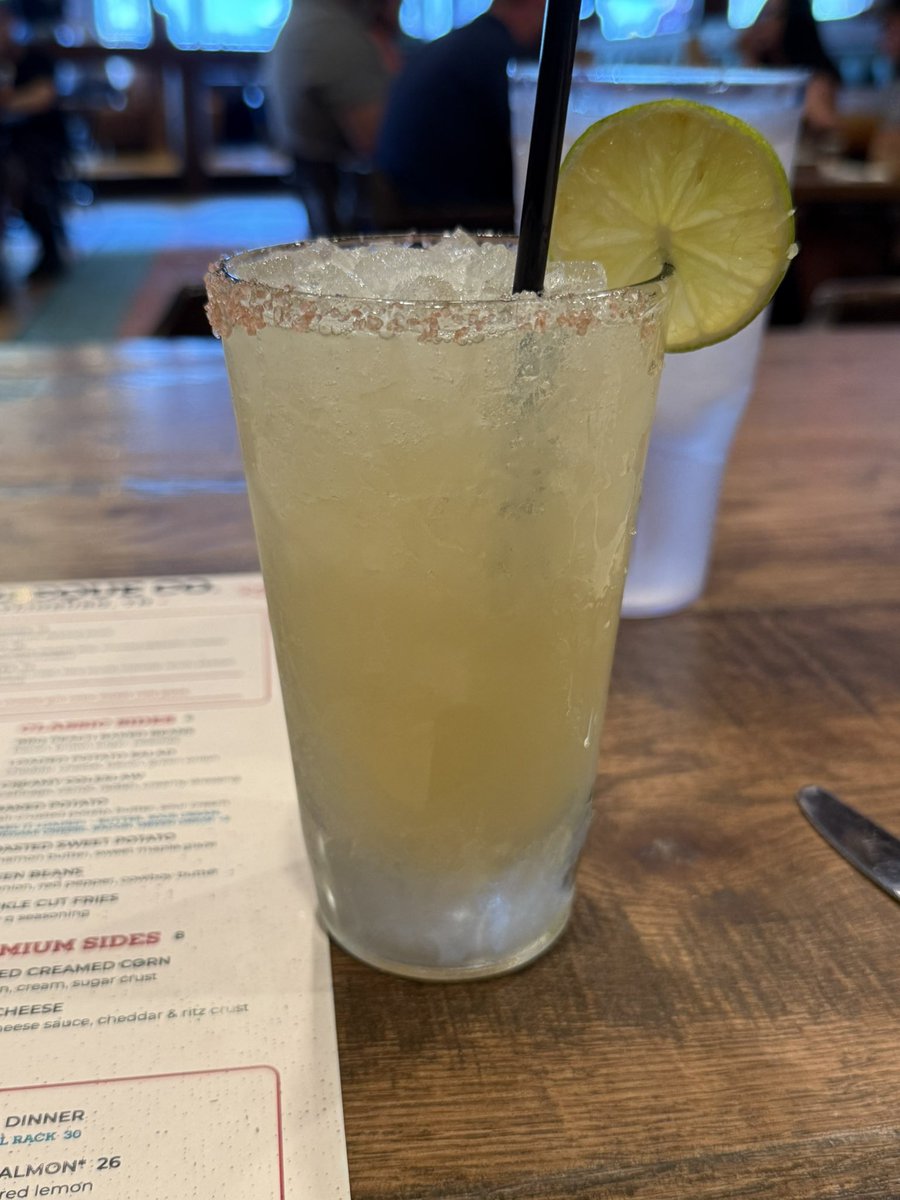 wjwheeler54's tweet image. Cheers! We made it to @Lord_of_Q Myron Mixon BBQ Company in Gatlinburg right before the toad strangler. Lots of food and reasonable prices. We each had our favorites. Mine was the smoked wings, jalapeño smoked sausage, pimento cheese, pork rinds and margaritas.