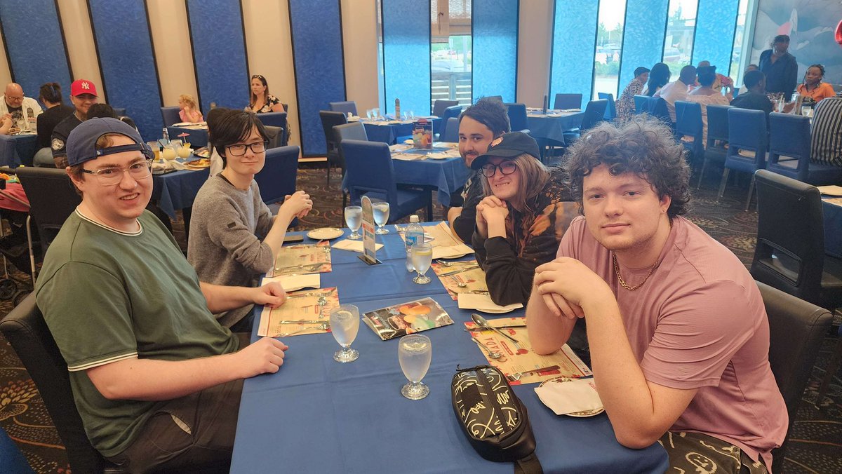 1-1 on the day with a 26-0 in there
happy we made it to the event with no issues
had a nice bday buffet and now its time to veg out and prep for either <a href="/NuToriousGG/">NuTorious</a> or <a href="/NRGgg/">NRG</a> tomorrow