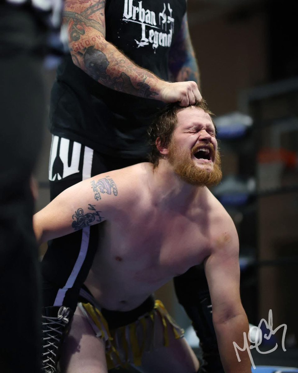 HCWLive23's tweet image. “The Urban Legend” Drake Gallows went one-on-one with former HCW Heartland Champion Paradox at HCW Justice For All.