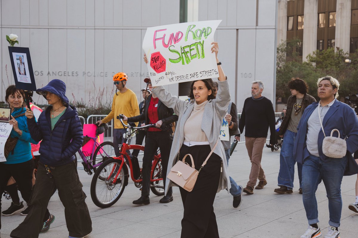 StreetsR4Every1's tweet image. In 2024, SAFE tracked 99 bills & helped pass:
☑️Speed-camera pilots (SB 1297)
☑️Speed tech in new cars (SB 961)
☑️Harsher penalties for extreme speeding (SB 1509)
Celebrate with us: bit.ly/44DliLA
#10YearsOfSAFE #AdvocacyMatters