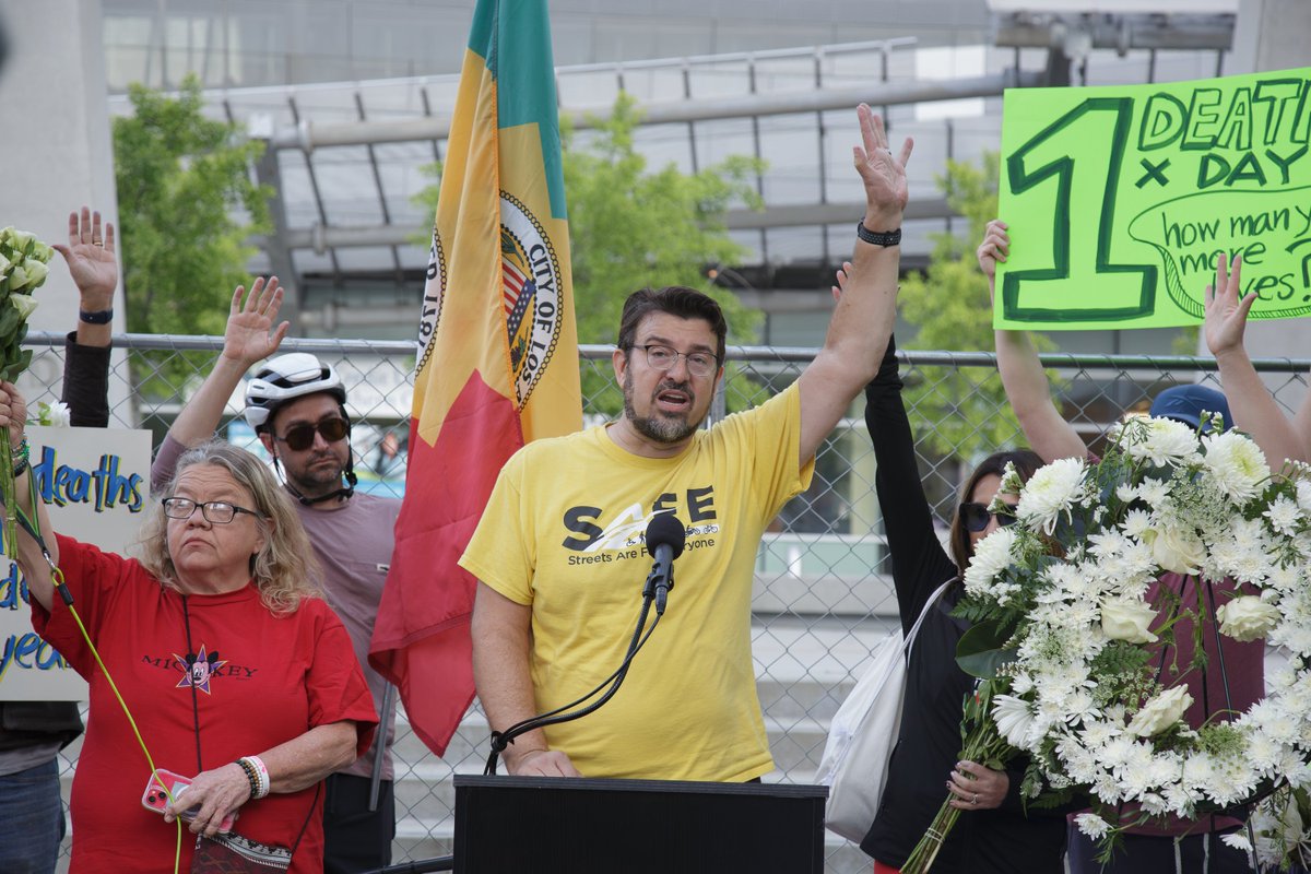 StreetsR4Every1's tweet image. In 2024, SAFE tracked 99 bills & helped pass:
☑️Speed-camera pilots (SB 1297)
☑️Speed tech in new cars (SB 961)
☑️Harsher penalties for extreme speeding (SB 1509)
Celebrate with us: bit.ly/44DliLA
#10YearsOfSAFE #AdvocacyMatters