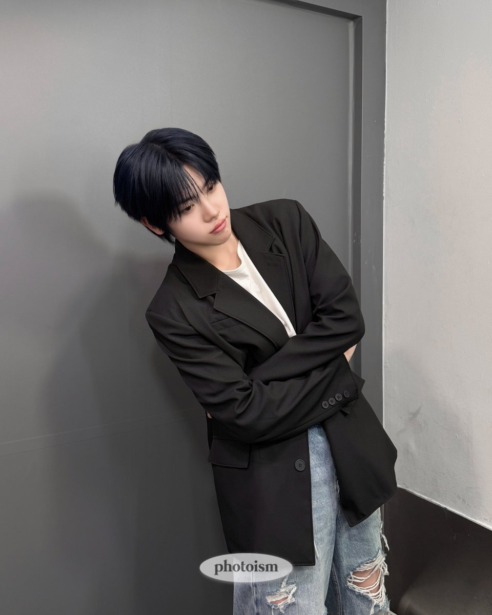 photoism_behind's tweet photo. PHOTOISM X CLOSE YOUR EYES

너무 경사스러운 일이 일어났어요 .. *.☆⸜(⑉ ˙ ᗜ ˙⑉)⸝♡.*

클유아 기특 비쥬얼 보고 종일 화면에 갇혀 있었더니
이제 눈을 감아도 볼 수 있게 되었어요 😍

클유아의 남친짤 달란트 영원히 계속되길 … 🙏

@closeyoureyes_7

#포토이즘 #CLOSEYOUREYES #클로즈유어아이즈 #클유�� #CYE

ONLY IN PHOTOISM