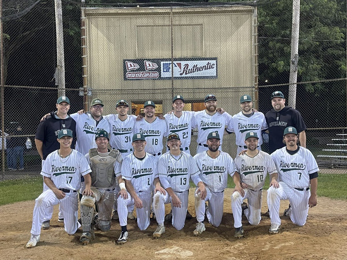 Waterford Rivermen (@rivermen2019) on Twitter photo Slugs clinch the Borderline Division with a 12-7 win over the Express. <a href="/TylerSwans66062/">Tyler Swanson</a> goes one handed yabo. <a href="/ChesterSlows18/">slows</a> and <a href="/heftylefty19/">Matt O'Sullivan</a> do their jobs on the mound. INITIATE SUCKDOWN. #coldandwewantem #ShandySZN #SlugLife #Mukisabadteammate (some not pictured) Slugs clinch the Borderline Division with a 12-7 win over the Express. <a href="/TylerSwans66062/">Tyler Swanson</a> goes one handed yabo. <a href="/ChesterSlows18/">slows</a> and <a href="/heftylefty19/">Matt O'Sullivan</a> do their jobs on the mound. INITIATE SUCKDOWN. #coldandwewantem #ShandySZN #SlugLife #Mukisabadteammate (some not pictured)