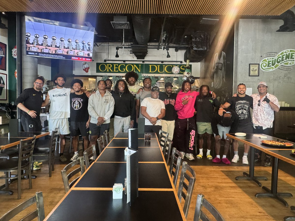 RashaadSamples's tweet image. Connection @Deanthonythom10