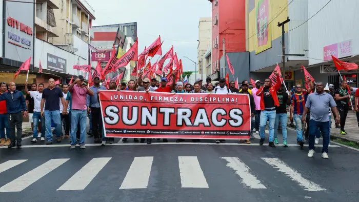 Qué opinan de la decisión del gobierno del Presidente <a href="/JoseRaulMulino/">José Raúl Mulino</a> de presentar una demanda para disolver el Suntracs? Los leo.