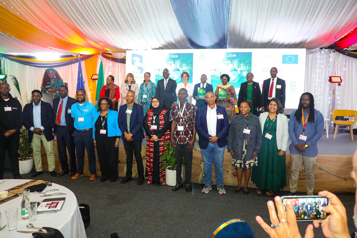 DeboraBarasa's tweet image. As #AMCEN20 came to a close, I expressed 🇰🇪 Kenya’s appreciation to the outgoing Bureau, Ethiopia and Secretariat for their leadership. Congratulations to 🇱🇾 Libya on its election as AMCEN President.
We reaffirmed AMCEN’s role as Africa’s premier platform for environmental…