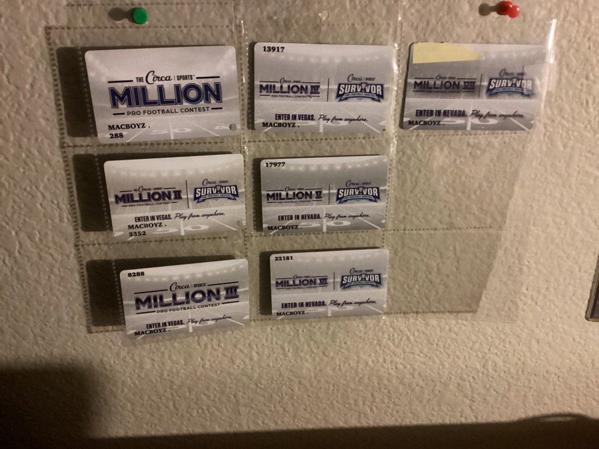 MccannPI's tweet image. 7th times a charm! MacBoyz signed up with Toni @FootballContest Thanks to @CircaSports @JeffreyBenson12 Ready for a giant check !