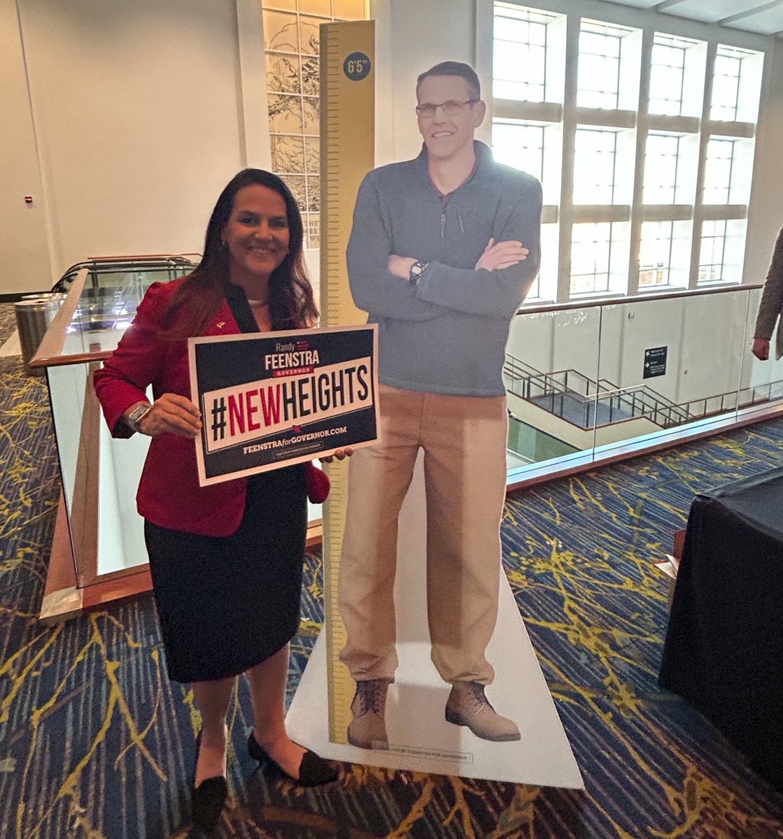 RandyFeenstra's tweet image. Thank you to Lieutenant Governor @CournoyerIA for her strong endorsement of our campaign!
Together, we will take Iowa to new heights and build an economy where every family, farmer, and worker succeeds.
