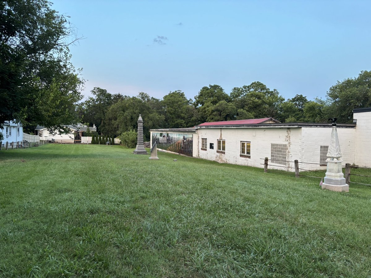 RichardPCondon's tweet image. I felt like crap most of the day, but am always thankful to have these spaces, preserved and protected by the National Park Service.
In this case the former John Kuhn brickyard, the scene of intense confusion and violence on July 1, 1863, is now a setting for quiet reflection.