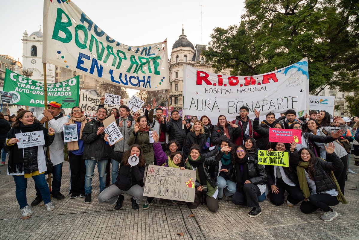 JavierGabino's tweet image. Gran movilización por el Garrahan, la defensa de la salud pública y la unidad de todas las luchas. Aplicamos el protocolo del derecho a la protesta.