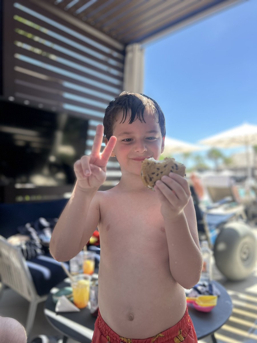 Sarah Beth Gable tweet media