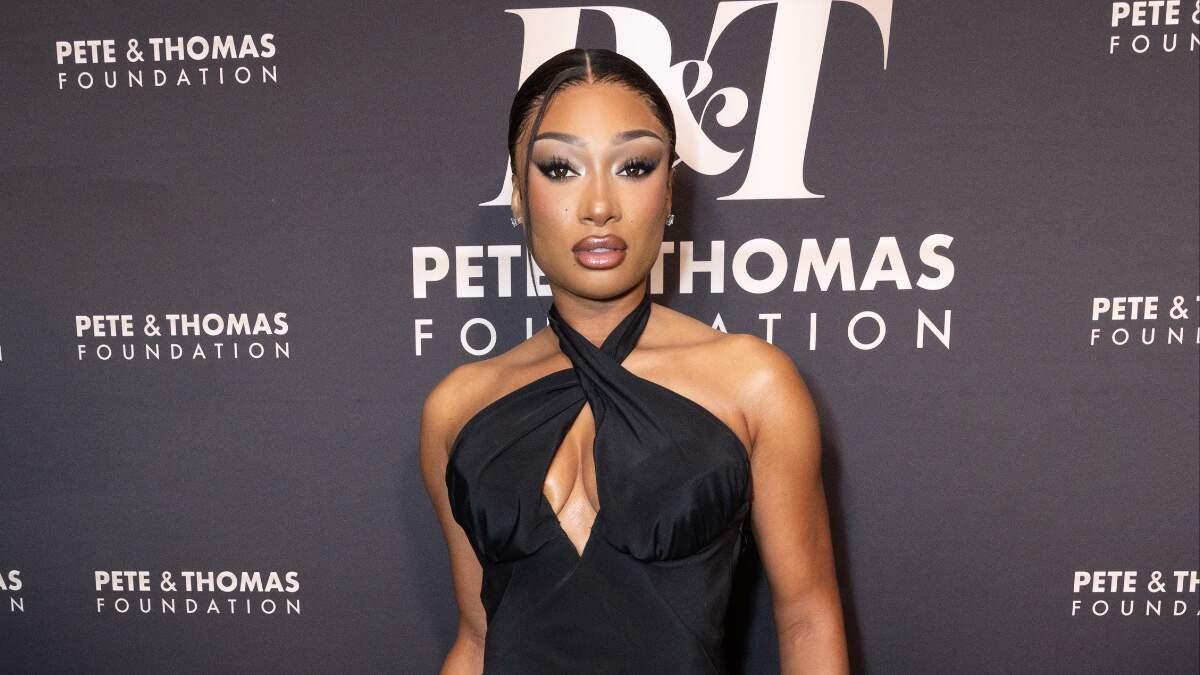 Megan Thee Stallion's Pete &amp; Thomas Foundation Raises Over $1.2 Million At Inaugural Gala | JAM'N 94.5 jamn945.iheart.com/content/2025-0…