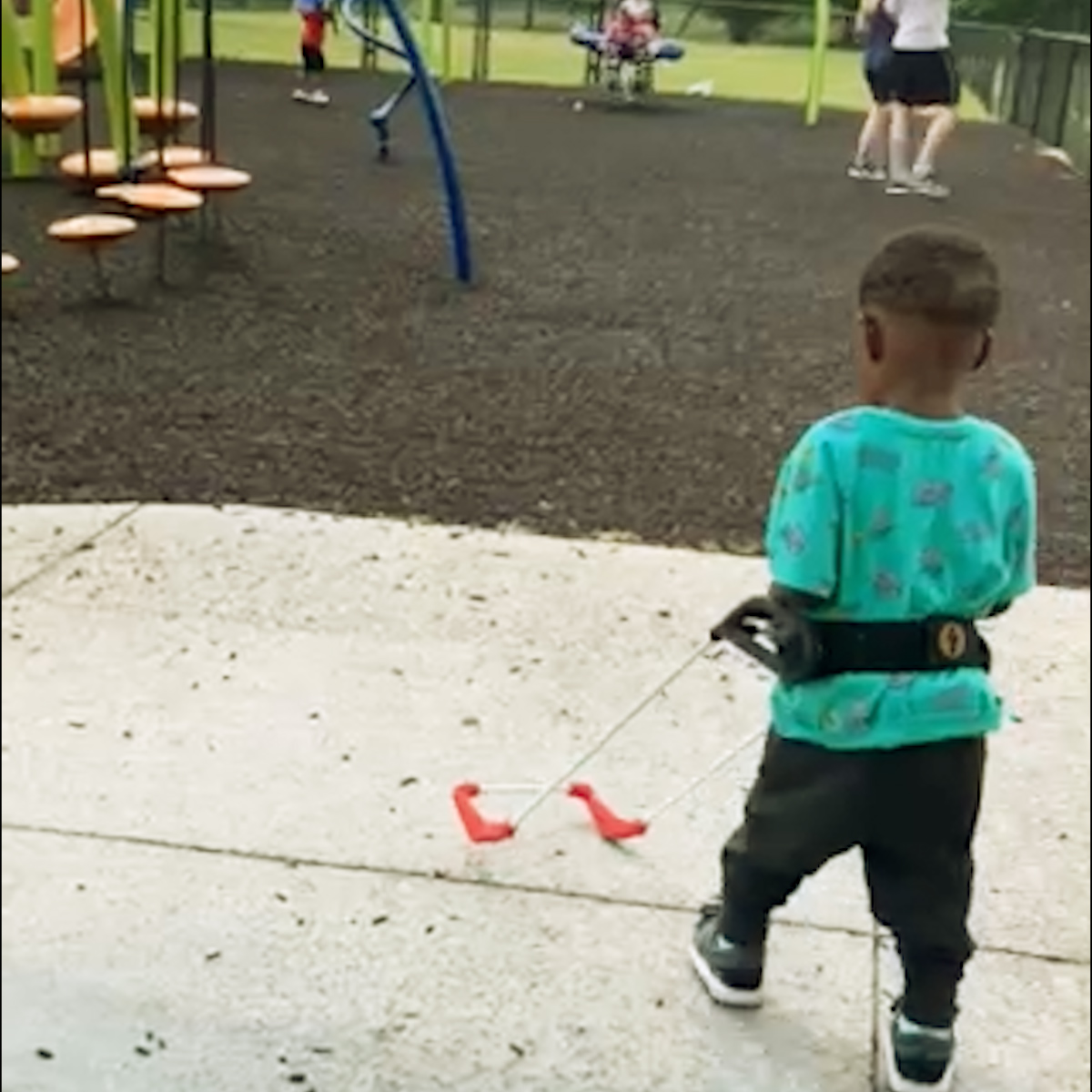SafeToddles's tweet image. Exciting news! Safe Toddles received a new grant to develop our innovative Blind Baby Safe Mobility Curriculum. Together, motor skills and white cane use make independent exploration a reality for toddlers. go: wix.to/1eFVszY #SafeToddles #BlindBaby #Mobility #Innovation
