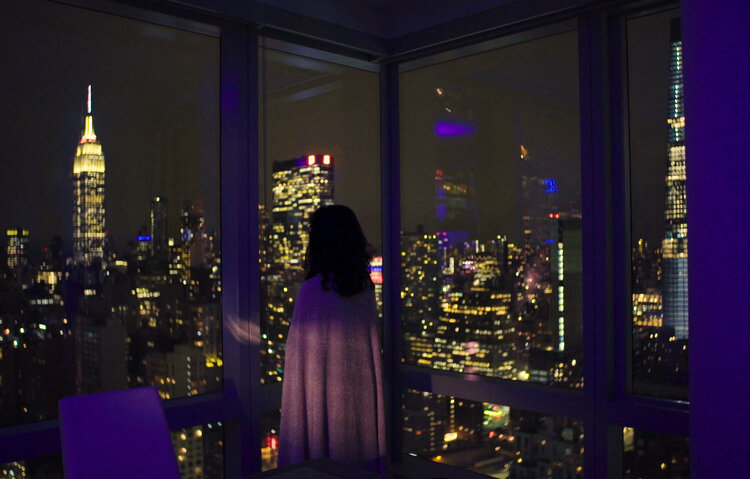 supriyaganeshbr's tweet image. Cenas de Supriya Ganesh na história de imagens sequenciais BIG CITY NIGHTS por Prash Sampathkumaran parte 1/2