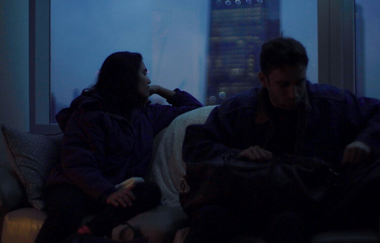 supriyaganeshbr's tweet image. Cenas de Supriya Ganesh na história de imagens sequenciais BIG CITY NIGHTS por Prash Sampathkumaran parte 2/2 . Para a história completa consulte: prashsampath.com/bcn