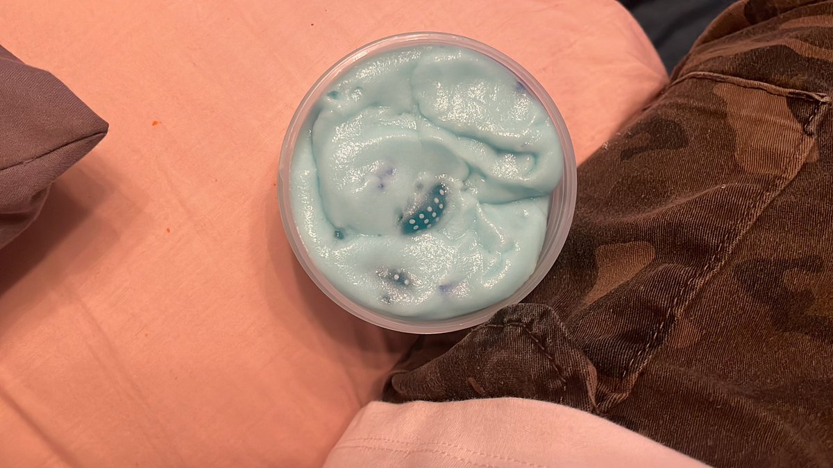 sensoryhourly's tweet image. slimg 🤤