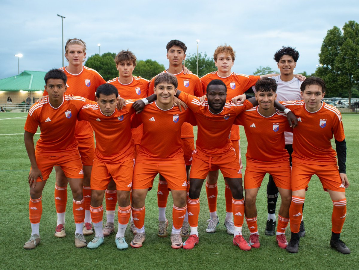 Here’s your starting lineup for the Chicago City Dutch Lions MWPL 🦁 vs Berber City 

GO LIONS ! 

#dutchlionsfcusa | #upthedutch | #MWPL