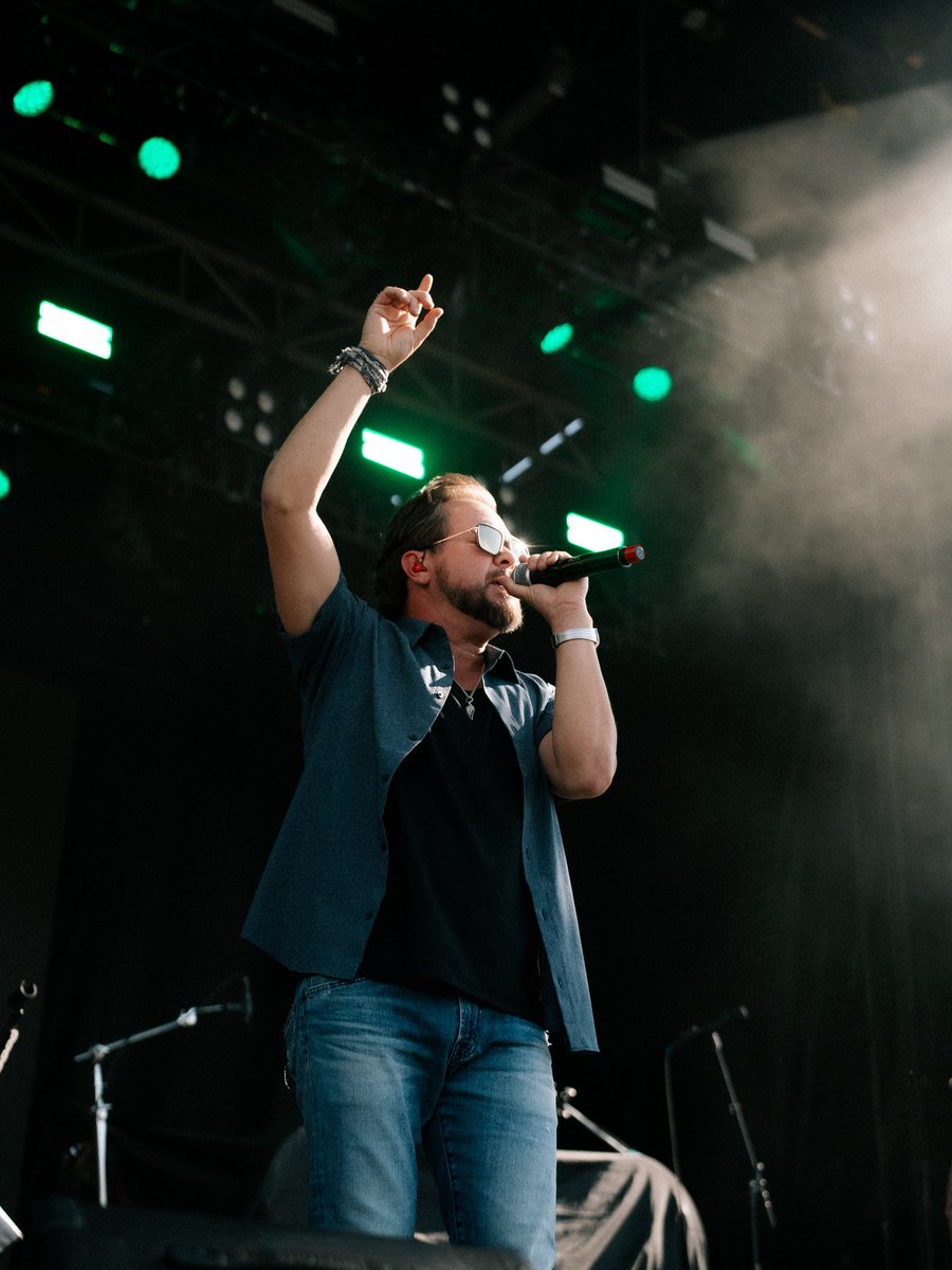 Who’s ready for some summertime country music?!? Catch us in Michigan this weekend lighting up some stages 🔥🔥 #EliYoungBand #StrangeHoursTour