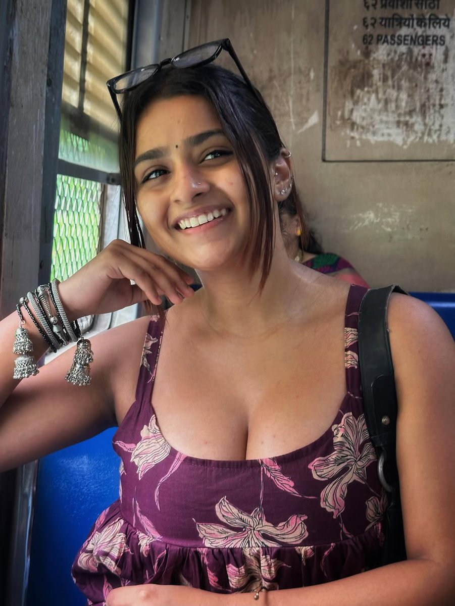 Kumar11619039's tweet image. 𝗂𝗓𝗁𝖺𝖺𝗋 𝗄𝖾 𝖻𝖺𝖺𝖽 𝗆𝗈𝗁𝖺𝖻𝖻𝖺𝗍 𝗓𝖺𝖺𝗒𝖺 𝗁𝗈𝗃𝖺𝗍𝗂 𝗁𝖺𝗂𝗇🍂 #suhufam