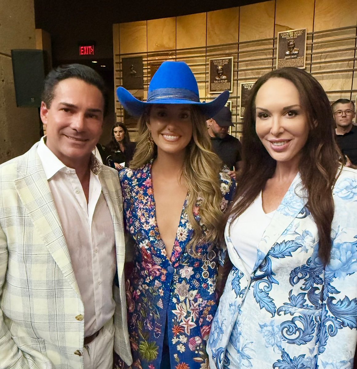 MegKinnardAP's tweet image. Very cool experience with my husband tonight at the @countrymusichof in Nashville - as one of the best-dressed (and talented) women in Country Music, @laineywilson, opens her new exhibit “Tough as Nails.” Highly recommend you go check it out, along with all of the other great…