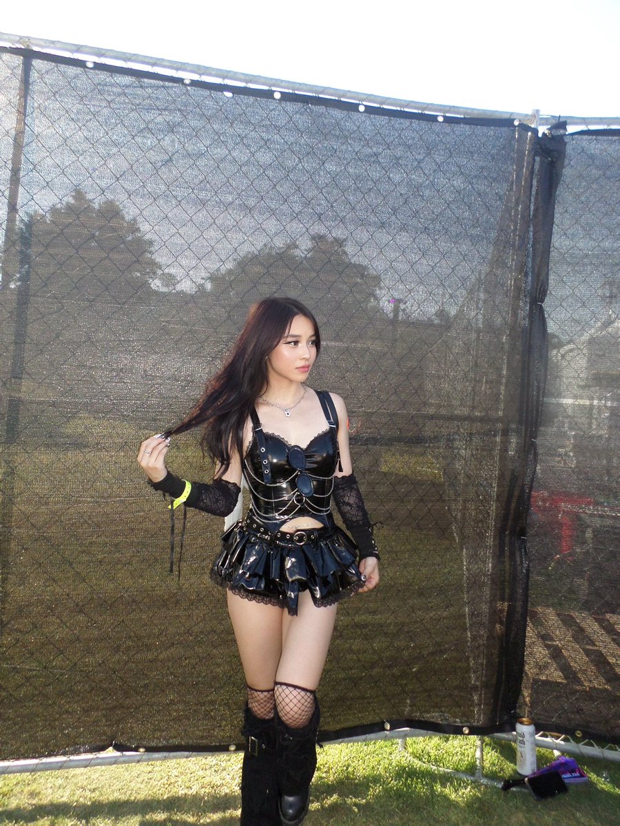 amanda ᡣ𐭩ྀིྀ₊ ⊹ tweet media