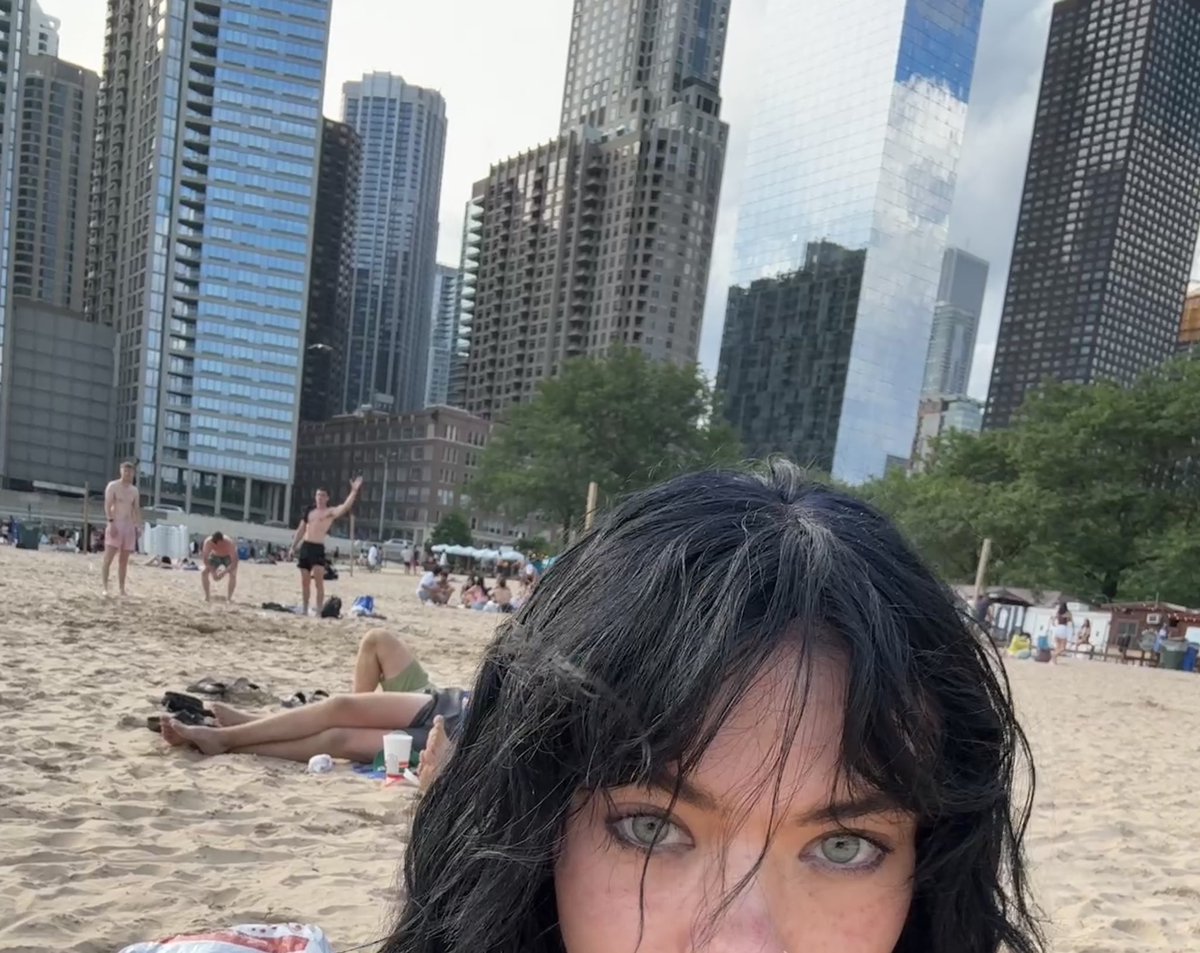 cucumberPhD's tweet photo. In cities you didn't think had beaches with sand on beaches you didn't think had sand https://t.co/CmTUUAVhmh