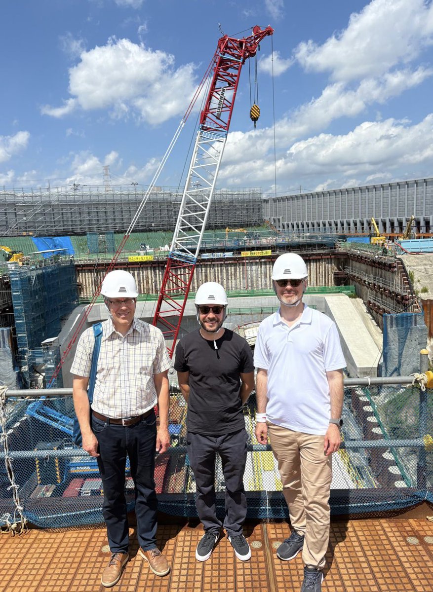 TVK:n Otto Veijola tutustumassa tunnelityömaahan Global initiative for safety, health and well-being kongressissa Japanin Osakassa.