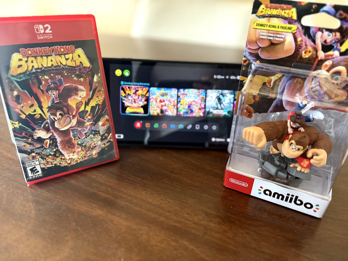 LIVE NOW GET IN HERE twitch.tv/magicjellyfish…