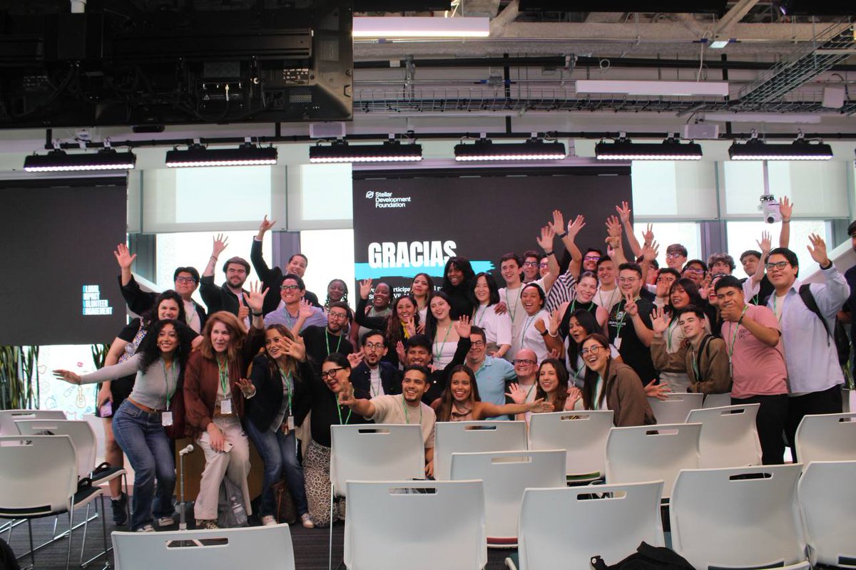 joel20vargas's tweet image. Back from Builder House CDMX with @StellarOrg @Stellar_LATAM @TheBAFNetwork and wow.
I leave inspired, grateful, transformed.
What a week. What a community.
Let’s keep building.
#BuilderHouse #Stellar #Web3Community