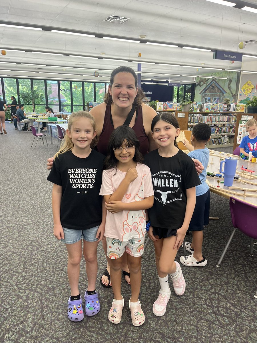 Kati Cook tweet media