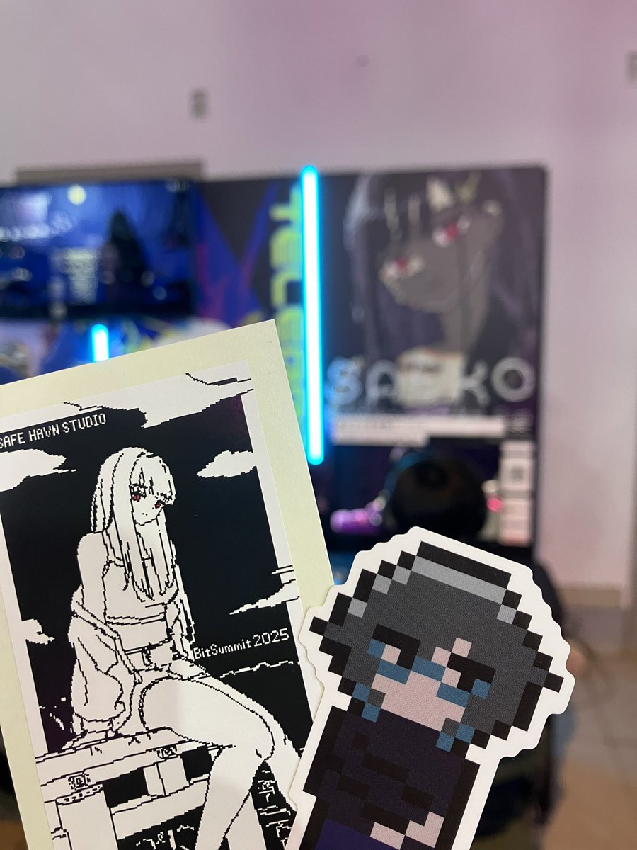ステッカーもらえちゃうらしい

#BitSummit13th 
#saekogame