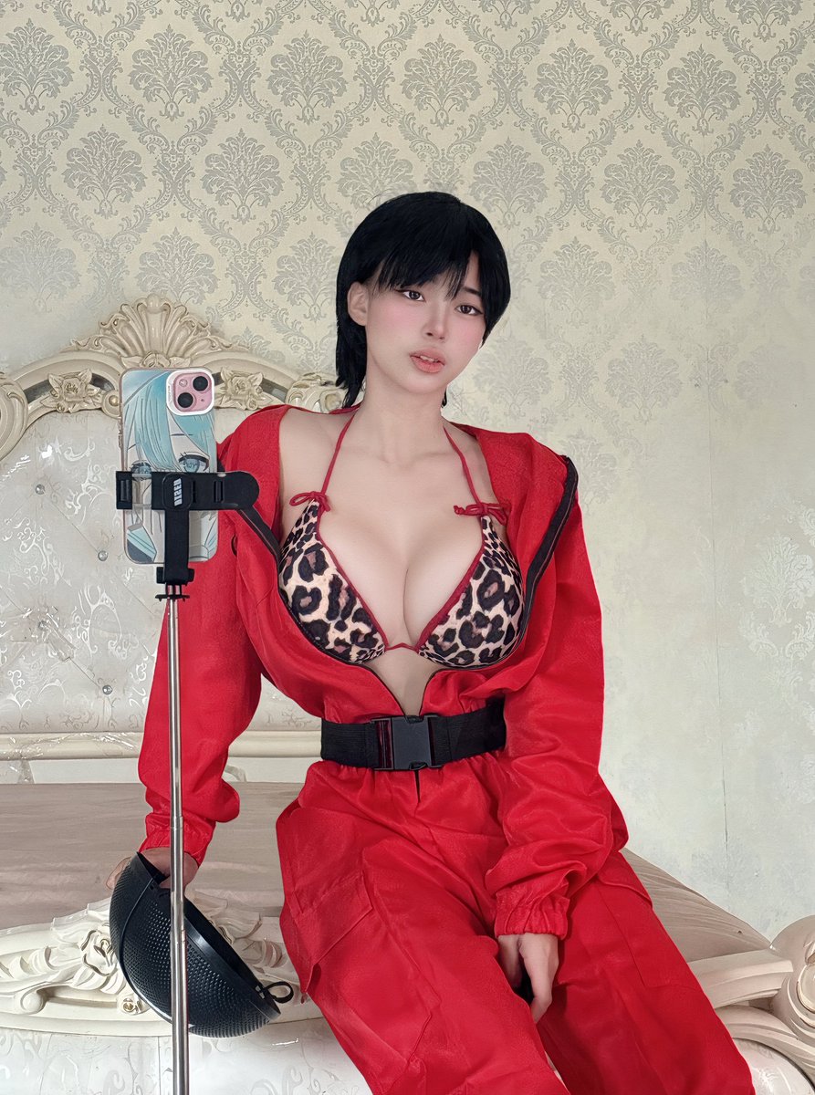 sending 🍒 pics to everyone who replies 📸