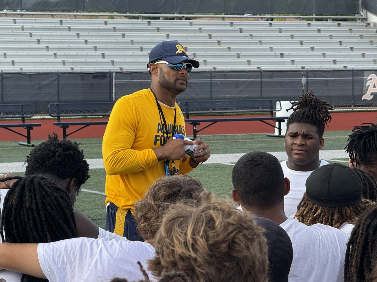Aquinas Football (@sta_football) on Twitter photo 🔹🔸Practice doing the little things right on a consistent basis and you’ll substantially increase our probability to win the big one!🔸🔹
#VictoryStory
#FFTE
#YouGoWeGo
<a href="/CoachHarriott/">Roger Harriott</a> 🔹🔸Practice doing the little things right on a consistent basis and you’ll substantially increase our probability to win the big one!🔸🔹
#VictoryStory
#FFTE
#YouGoWeGo
<a href="/CoachHarriott/">Roger Harriott</a>