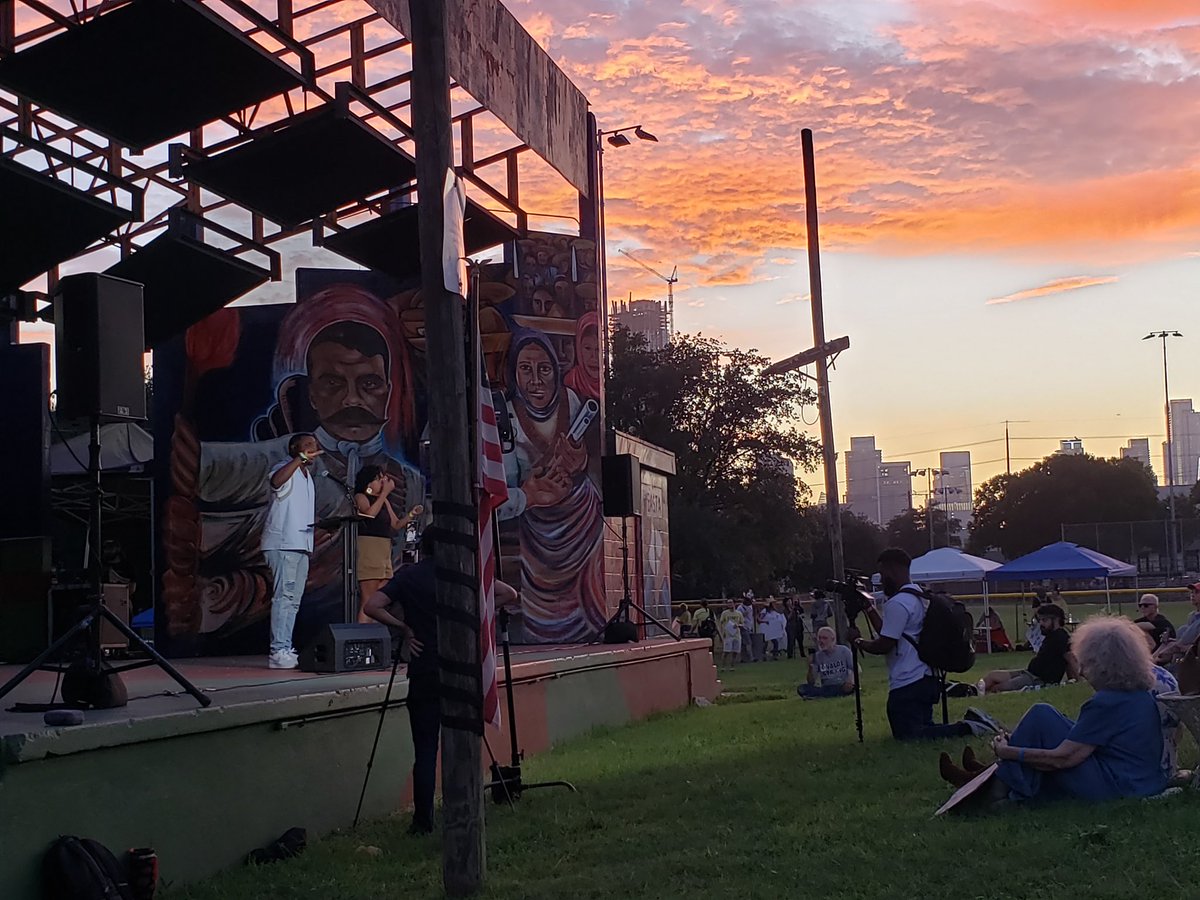 niquealex's tweet image. Today, I stood in Austin, TX, three days before Governor Abbott’s oppressive special session, and I made it plain: WE WILL NOT BE ERASED.
They may try to redraw our districts, but they can’t redraw our history.
In the spirit of John Lewis, Dr. King, and Fannie Lou Hamer we…