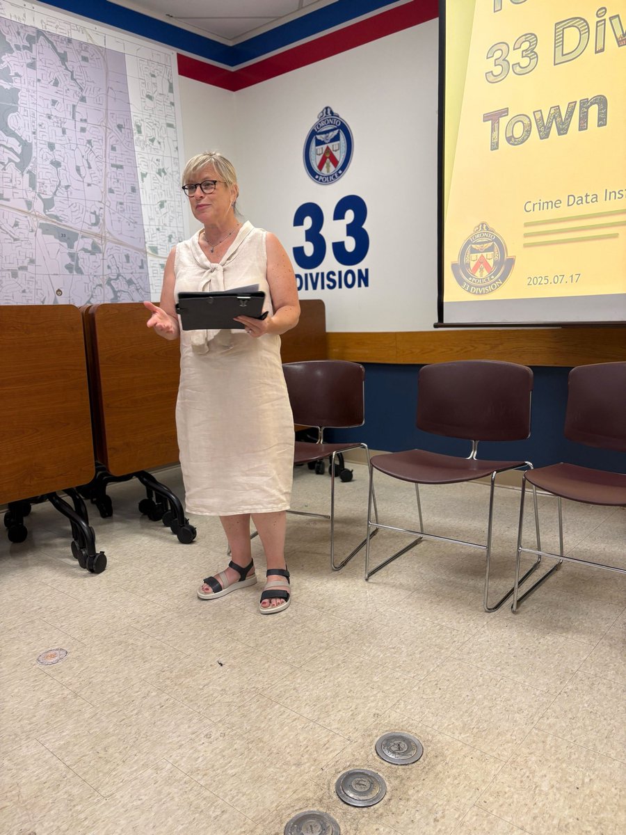 Thank you to everyone who attended the <a href="/TPS33Div/">33 Division</a> Town Hall this evening.

We appreciate your feedback, engagement, and thoughtful questions as we discussed safety and traffic in our community.