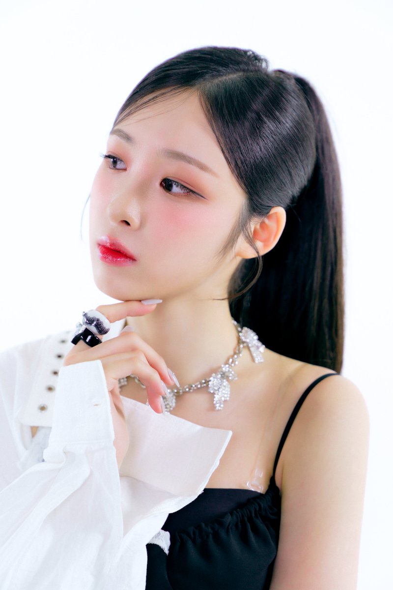 GwGvEzUWkAEA1FO?format=jpg&name=medium