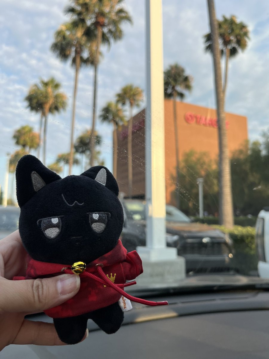 Target #3 let’s see what they have! #ATINYBUDDY #ATEEZINYOURFANTASY #ateezbillboard